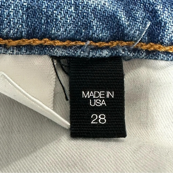 Veronica Beard Ines 10.75 Girlfriend Jeans in Pipeline Frayed Hem Crop Sz: 28 - Picture 8 of 9